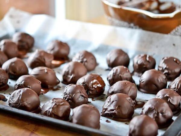 Čokoladni piškoti presenečenja